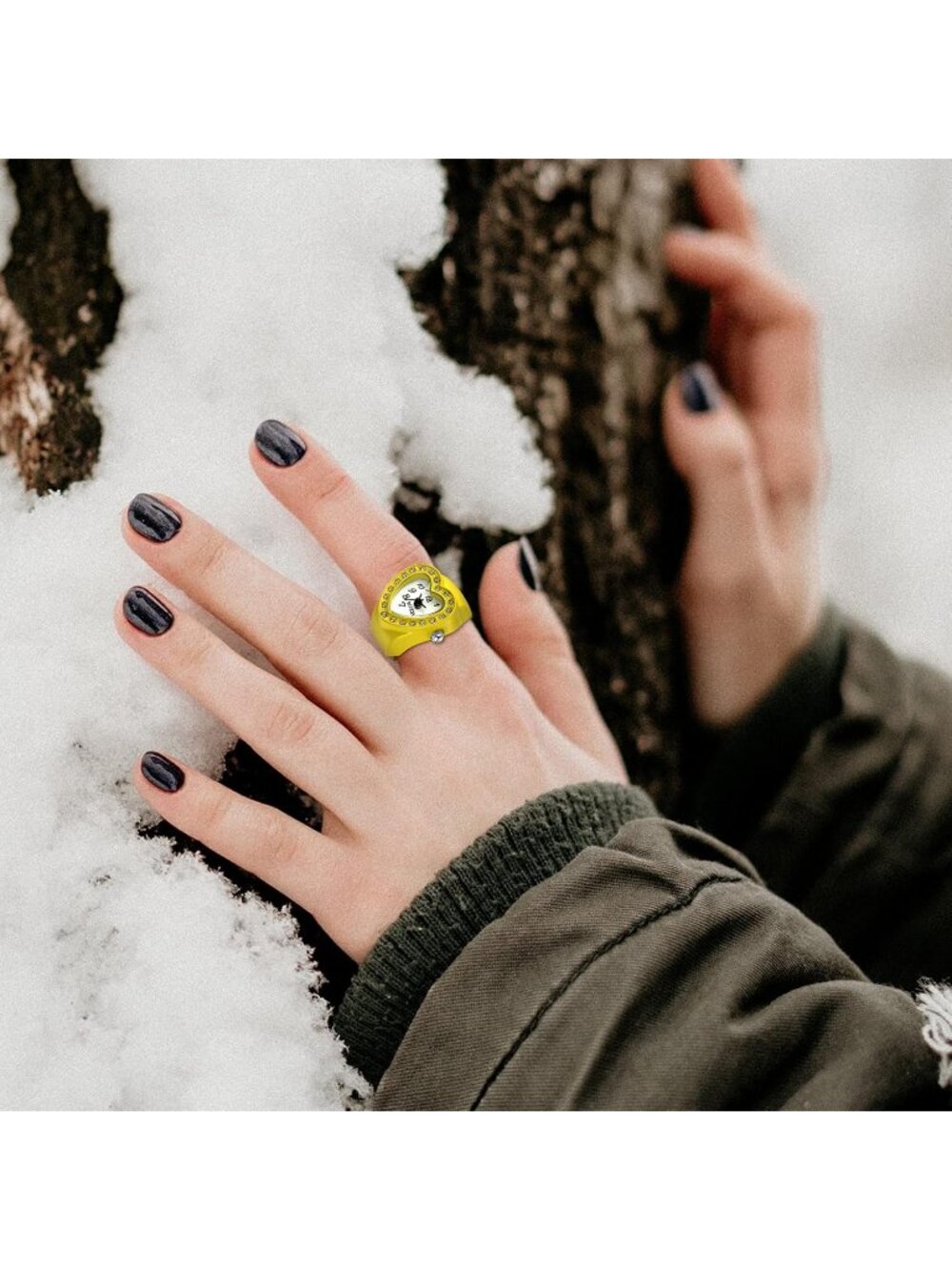 Unisex Yellow Analog Quartz Easy Read Adjustable Modern Heart Finger Ring Watch - Picture 3 of 6
